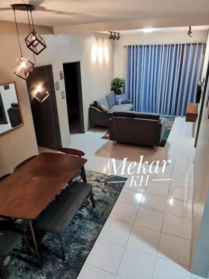 Mekar KH Homestay  Brinchang Bagian luar foto